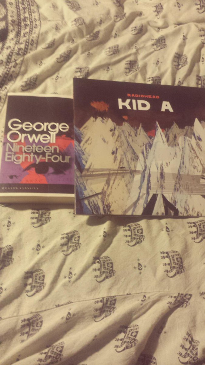 krissdunk's tweet photo. An old favourite combo...works just as well with Hail to the Thief and Amnesiac #musicforbooks #radiohead #orwell http://t.co/zeYMhzSHSI