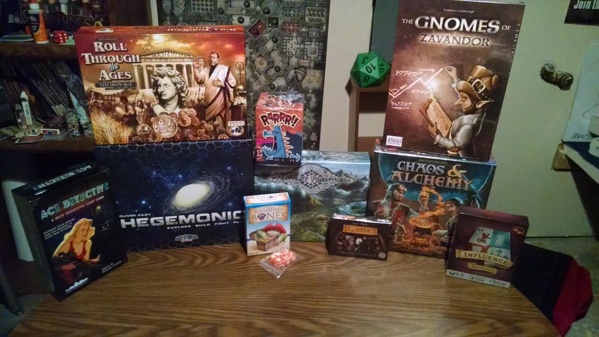 ThroatPunchG's tweet image. #whatgamesnext
@MinionGames
@Passport_Games
@Wattsalpoag
@TwoMonkeyStudio
@GameSalute 
@Zmangames_
@apegames