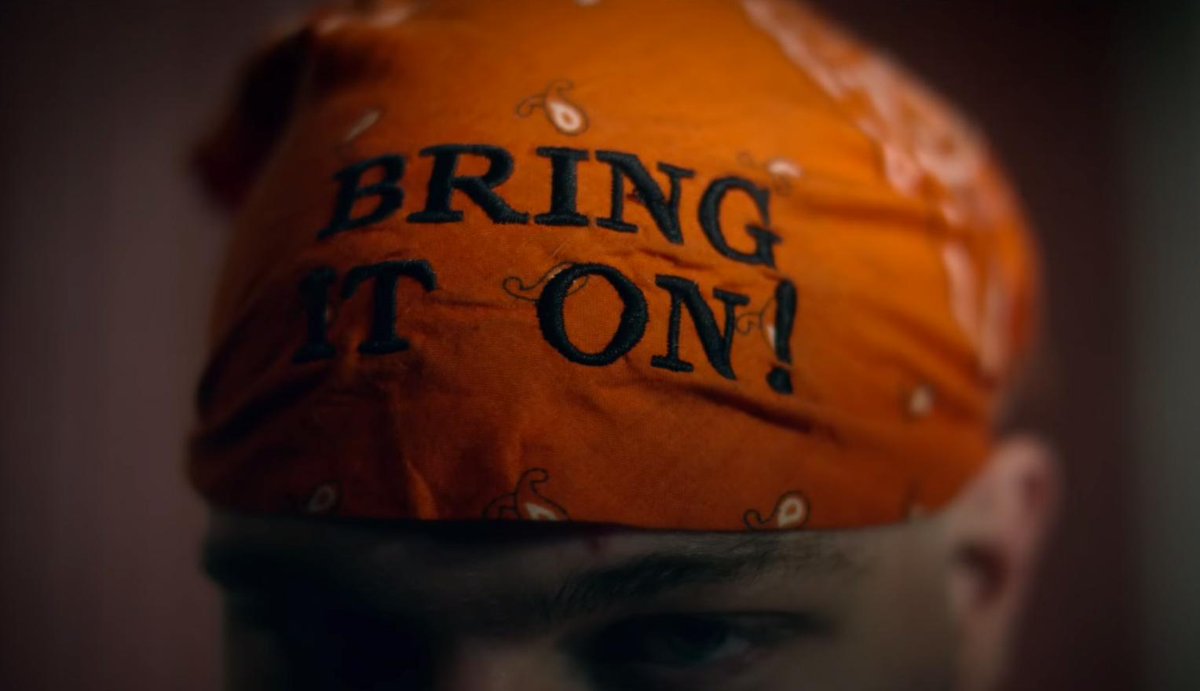 brantleygilbert's tweet photo. One Hell of an Amen.... #BringItOn http://t.co/2hdp8n8YJA