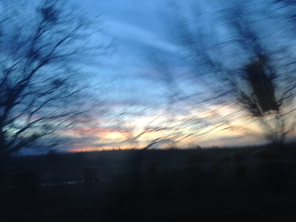 SailorMeown's tweet photo. Beautiful sky last night :3 http://t.co/p5XWYuwvNh