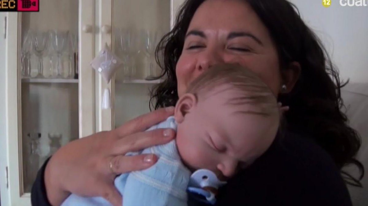 SamantaYLaVida's tweet photo. #ConexionReborn RT Si tú también estás flipando con los bebés reborn http://t.co/xtD0wMz4Bt http://t.co/LMKWZXldxt