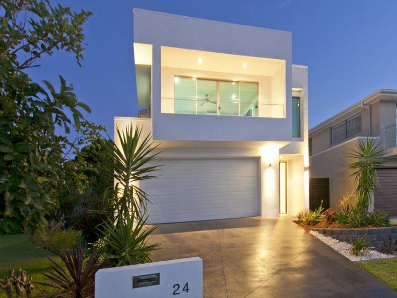 glennmillar4's tweet photo. Getting ready for my open day at Wynnum 10am. Beautiful home. Come view it if you're nearby! http://t.co/Vwww3JboWU http://t.co/esfA08hlM5