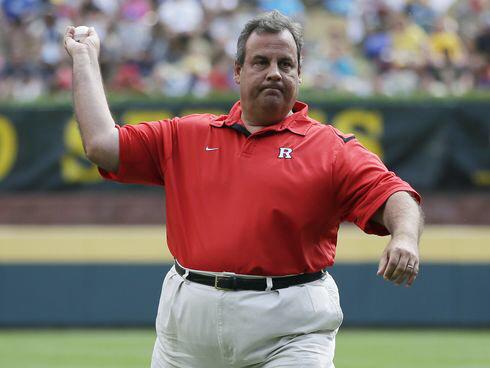 Chris Christie falls, goes boom VIDEO