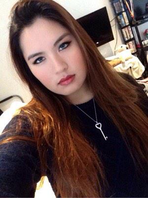 SC_Crush's tweet photo. "I wish @PaulaNicoleA from Burbank Impressions would let me slide into her DMs😍😍😍" http://t.co/gCHVNjxJxo