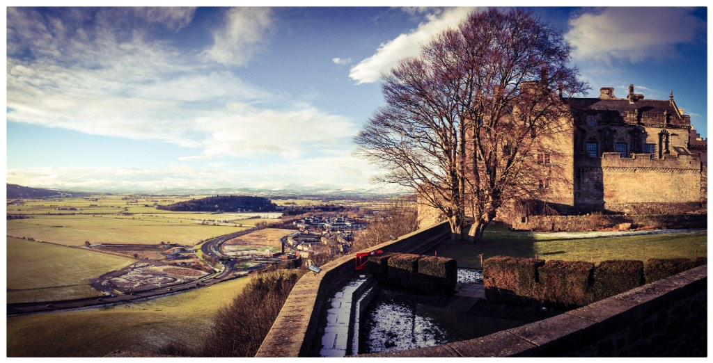 Hephe1's tweet photo. @ScottishTen @Stacie_Allan great day for #RaeProject #conservationmonitoring #laserscanning at #StirlingCastle today http://t.co/iVfxsO7xLj
