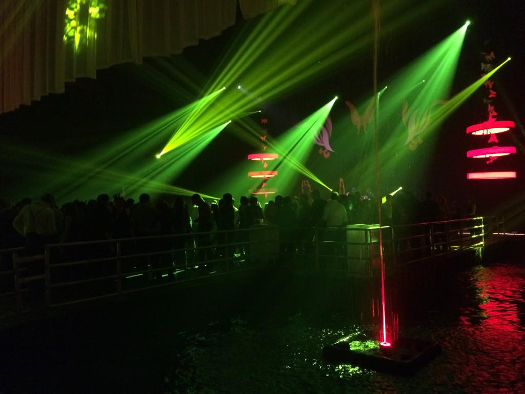 KrisMatthijs's tweet photo. And the #AdeccoTomorrow party Goes On http://t.co/ny9yvRUd3J