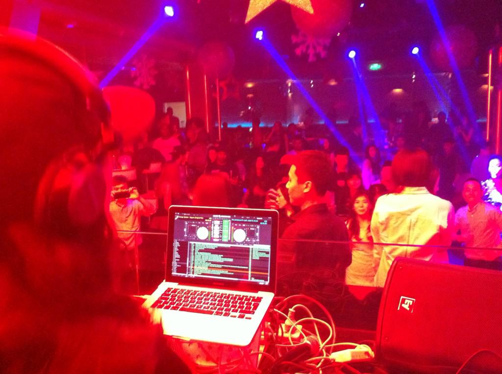 bxagency's tweet photo. @DJJaneDoe killed it last night in Beijing! #Vicsclub #China #Asia http://t.co/wuYb02yLP2