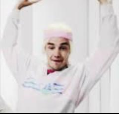 mahzz_ut's tweet image. @CarolPinoti eu aranjei uma miga #TirandoOnda #ComVc