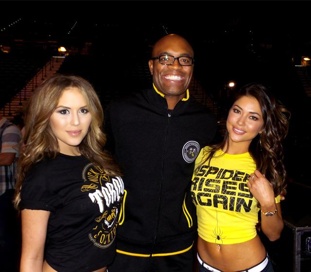 Check out my new blog about UFC weigh ins! ?http://t.co/WJSRUZUgiL http://t.co/TjhqGdiY9k