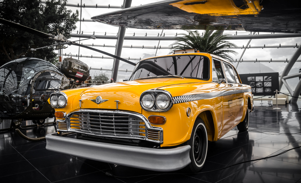 CharityCab's tweet photo. Make sure to get home safe with @CharityCab this #weekend 🚕 #TGIF #Friday #Saturday #Sunday #SundayFunday #Callus http://t.co/9C83xtxx85