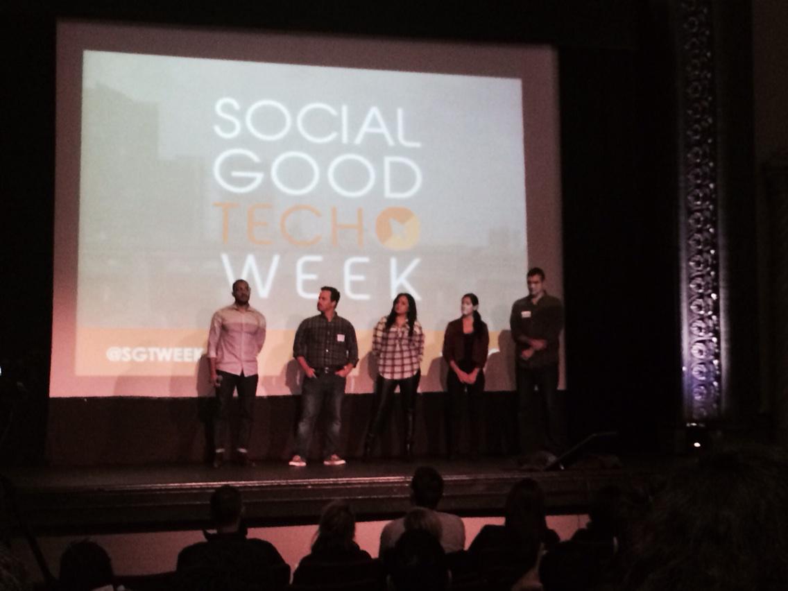 VodafoneProject's tweet photo. @SGTWeek round2 r mesmerizing @YouthfulSaving @ActOn @HandUp @SWATApp @CharityMiles http://t.co/HqhT0c8LtB