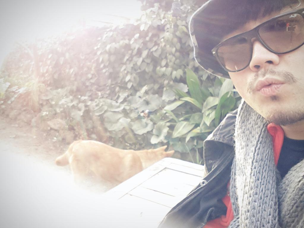King_Bear_'s tweet photo. 트윗시작.다시.다까먹음.#self_intro #selfie http://t.co/MtayvXm0lH