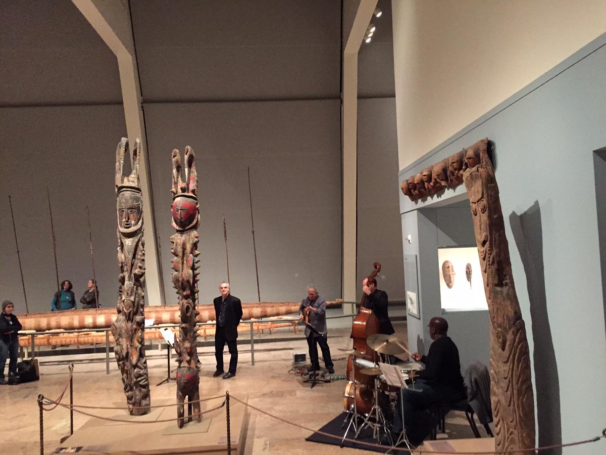 JazzandColors's tweet photo. #AvramFererQuartet inside Art of Africa, Oceania, and the Americas at @metmuseum , during @JazzandColors http://t.co/atgfmzbDsU