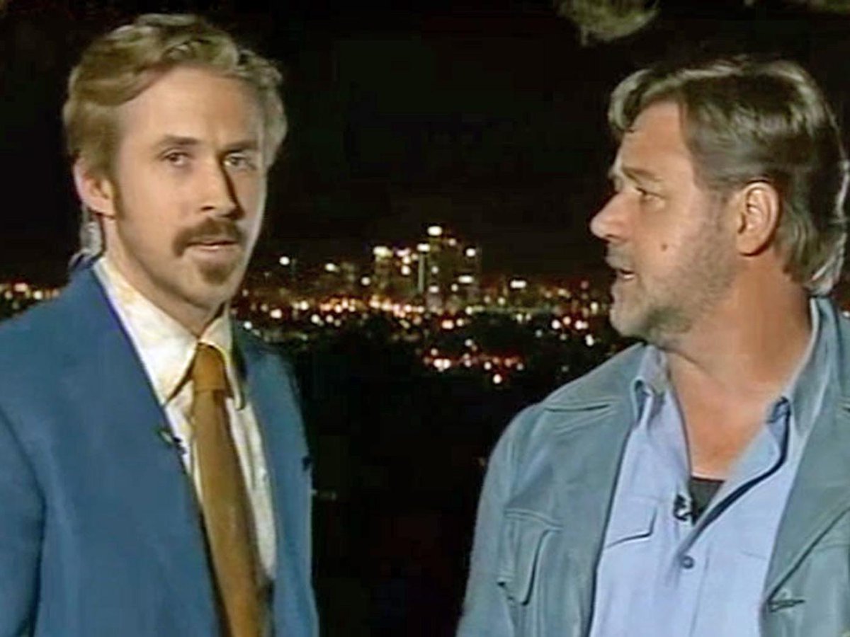 AACTA's tweet photo. #RyanGosling - you can #broadcastbomb our Awards with Russell any time! We're happy to have you as an honorary Aussie http://t.co/5AxJM3FgCr