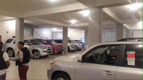 coppilote's tweet image. Tener estas camionetas Toyota 4Runner del año #EsModa OJO pero solo para enchufados!!