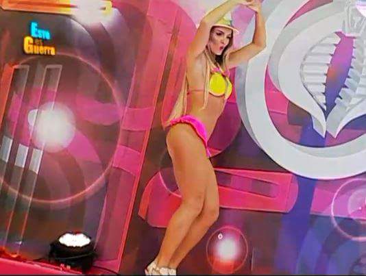 realicarol's tweet photo. 👑😁😁👙👒 Guerrera del Verado 2015 EEG, gracias a todos !!!!!  😄😄😄😄😄 http://t.co/e0Gcur3Hpx