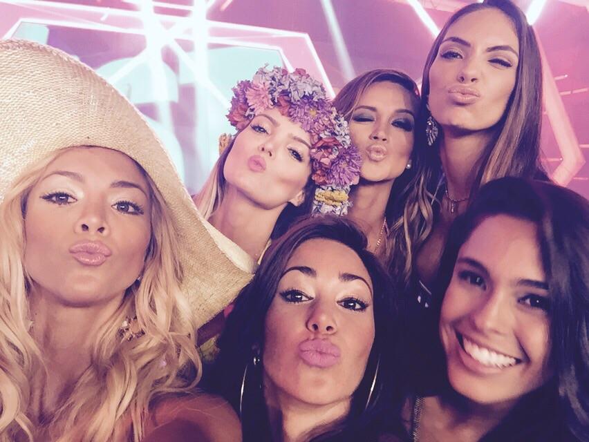 realicarol's tweet photo. 👑😁😁👙👒 Guerrera del Verado 2015 EEG, gracias a todos !!!!!  😄😄😄😄😄 http://t.co/e0Gcur3Hpx