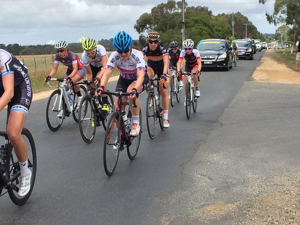 cherswanee's tweet photo. Second bunch at Moriac @CadelRoadRace #CadelRoadRace @CyclingAus #NRS15 http://t.co/drL42avHnO