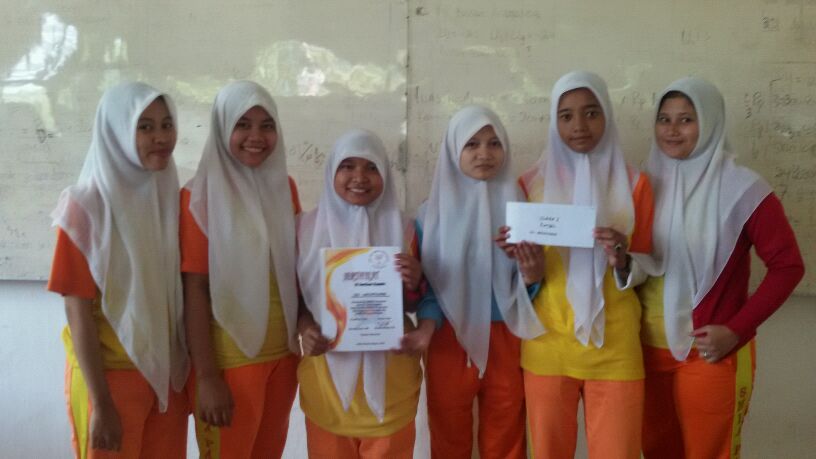 XIIaccountingg_'s tweet photo. Juara I futsal yeayyy!!!!! http://t.co/j1l5V8OeVr