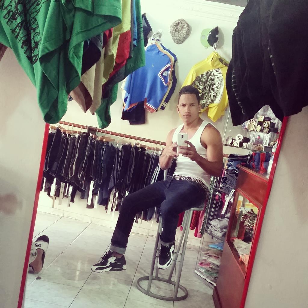 Yunitoqraph_'s tweet photo. Me siento bien http://t.co/dTcBAX6iR6