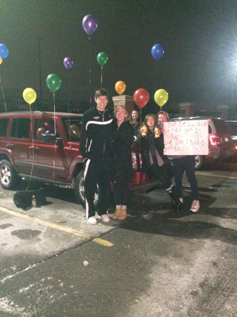 ellenwegener's tweet photo. #GetHype #AsudzIsNotMyDate #MattIsBae http://t.co/VnbLoU4wkc