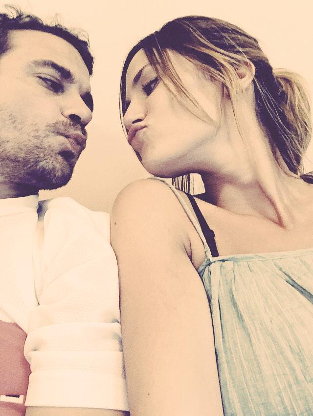 paulitachaves's tweet image. D-novios😍