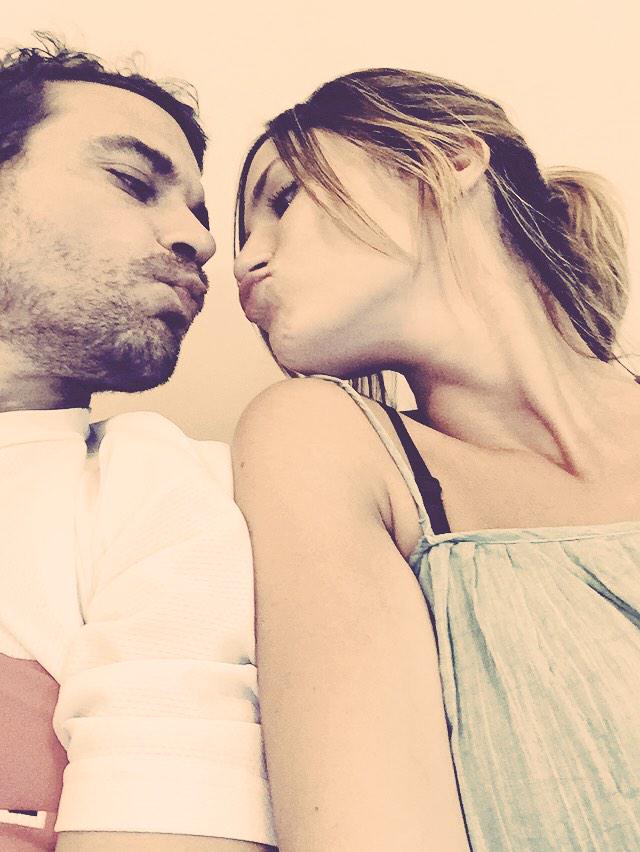 paulitachaves's tweet image. D-novios😍