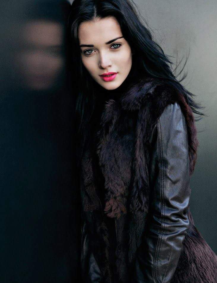 Happy Birthday Beautiful & Sexy Ladio, Amy Jackson    