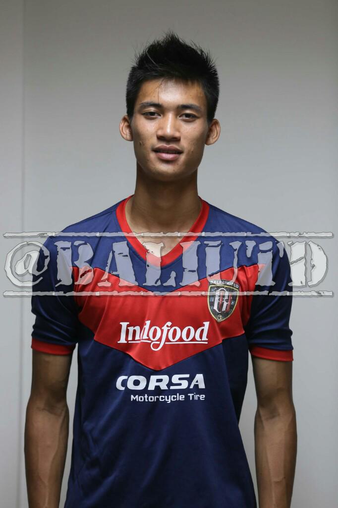 BaliUtd's tweet photo. (6) Syaeful Anwar (CB) | TTL:Banjarnegara,1 Desember 1994  | Tinggi/Berat:184 Cm/73 Kg | Klub Sebelumnya: Persib U-21 http://t.co/NECo4Qljf4