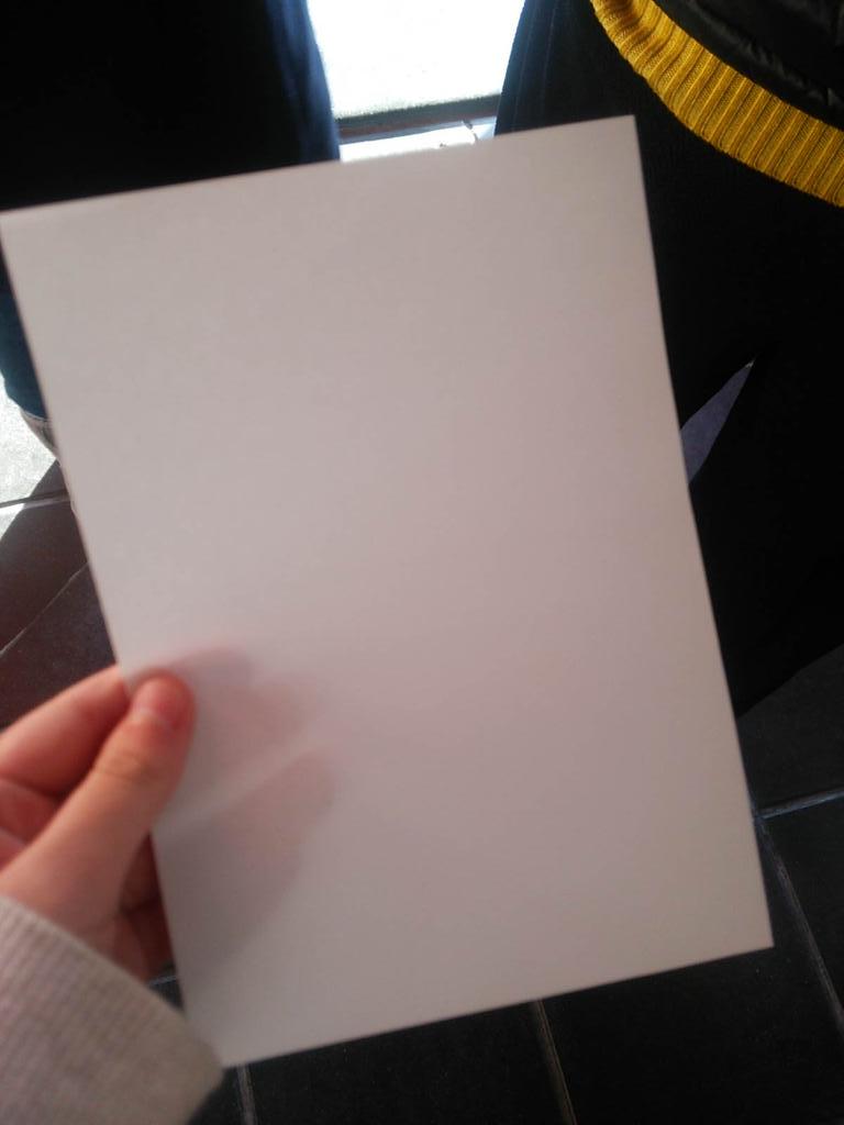 白紙のおみくじをひいてもがっかりしないで なぜなら