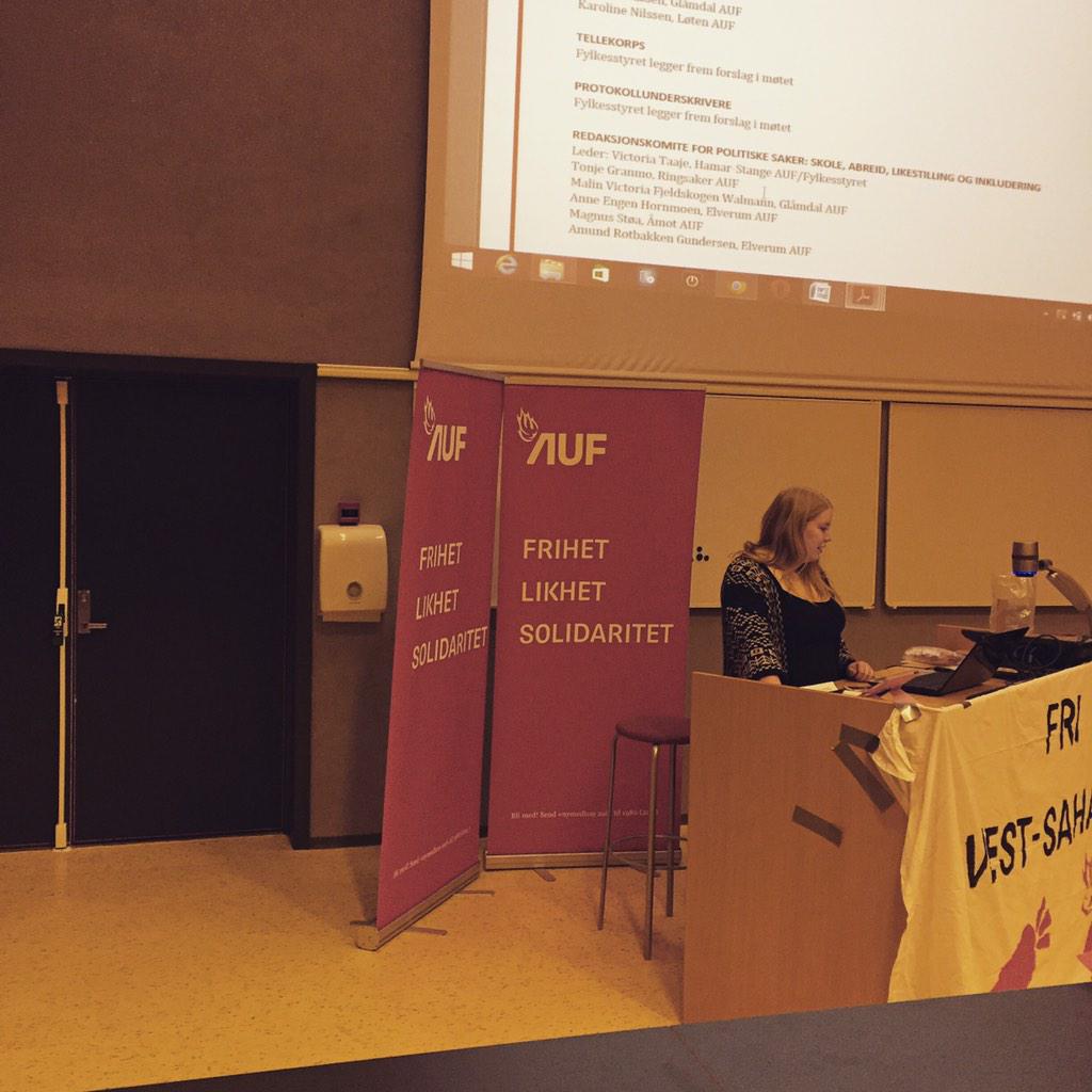 malvic95's tweet photo. Vi er igang. #AUFiHedm15 http://t.co/cKIuZpBbjE