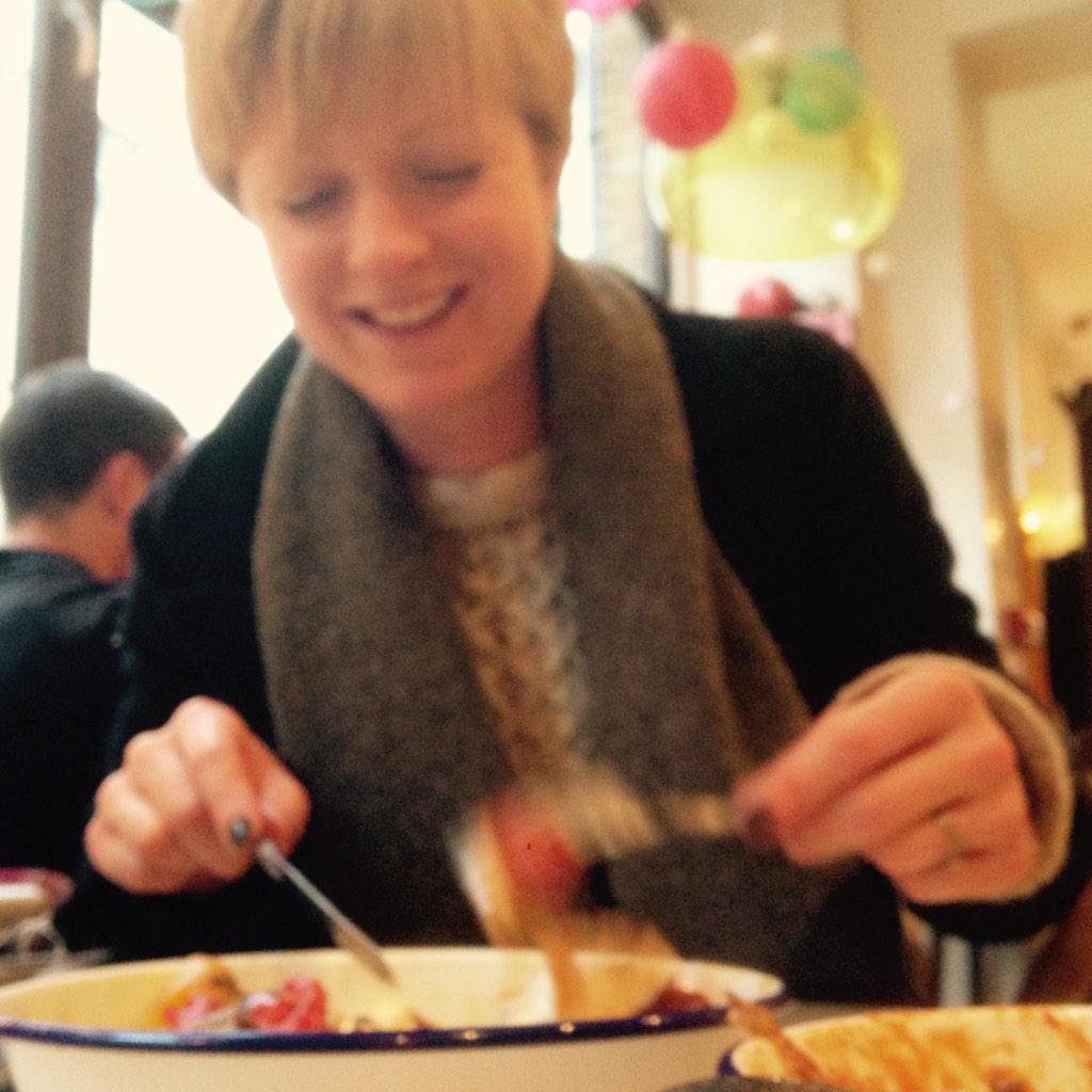 tobysmithphoto's tweet photo. Beat the q @TheBrekkyClub with @LexMontgomery, Boston Beans and Corn Beef Hash. Pretending we're in #NYC http://t.co/yFshyyARVw