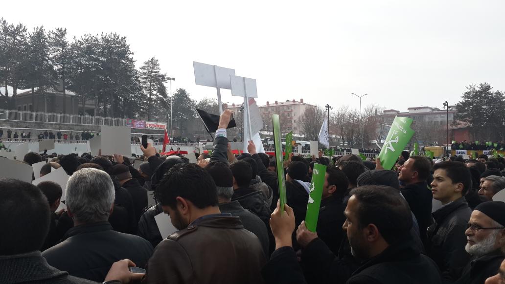 hackeros_25's tweet image. Erzurum Peygambere sahip çıkıyor