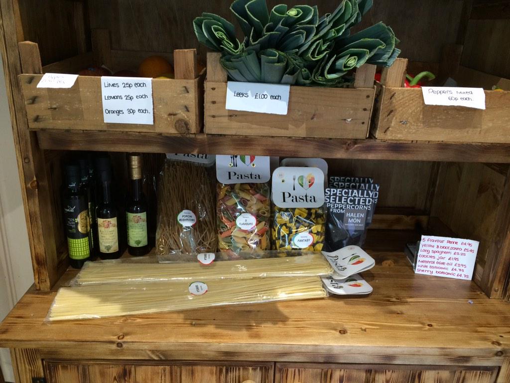 DanniLMason's tweet photo. Today in the deli @KingsArmsWales ..... http://t.co/2uQ5glIhIn