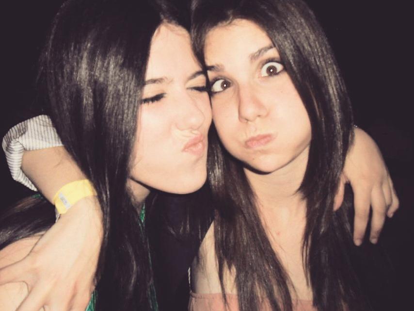 MartaMtm's tweet photo. Siempre nos quedará esta foto <3 @beasf93 @rivasijadekarma http://t.co/CeQjrJOsiB