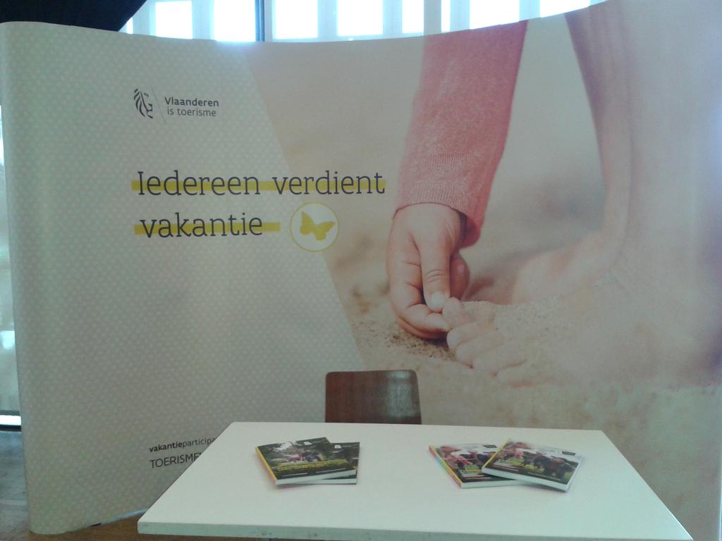 SarahVanhoudt's tweet photo. Nog meer mensen inspireren om erop uit te trekken op de Horizontbeurs #vakpart http://t.co/T1BKxIneS4