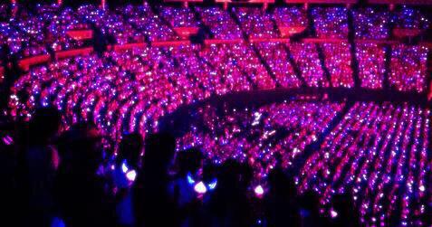 Honiiz's tweet photo. #BIGBANG #2NE1 #WINNER http://t.co/A5q13pl3a8
