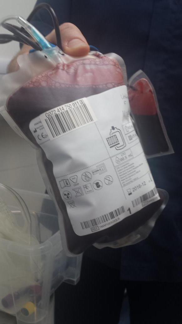 ThreeNiceThings's tweet image. Yummy! Just giving blood as one of my #threenicethings. Appaz lost 600kcal in the process so everyone's a winner