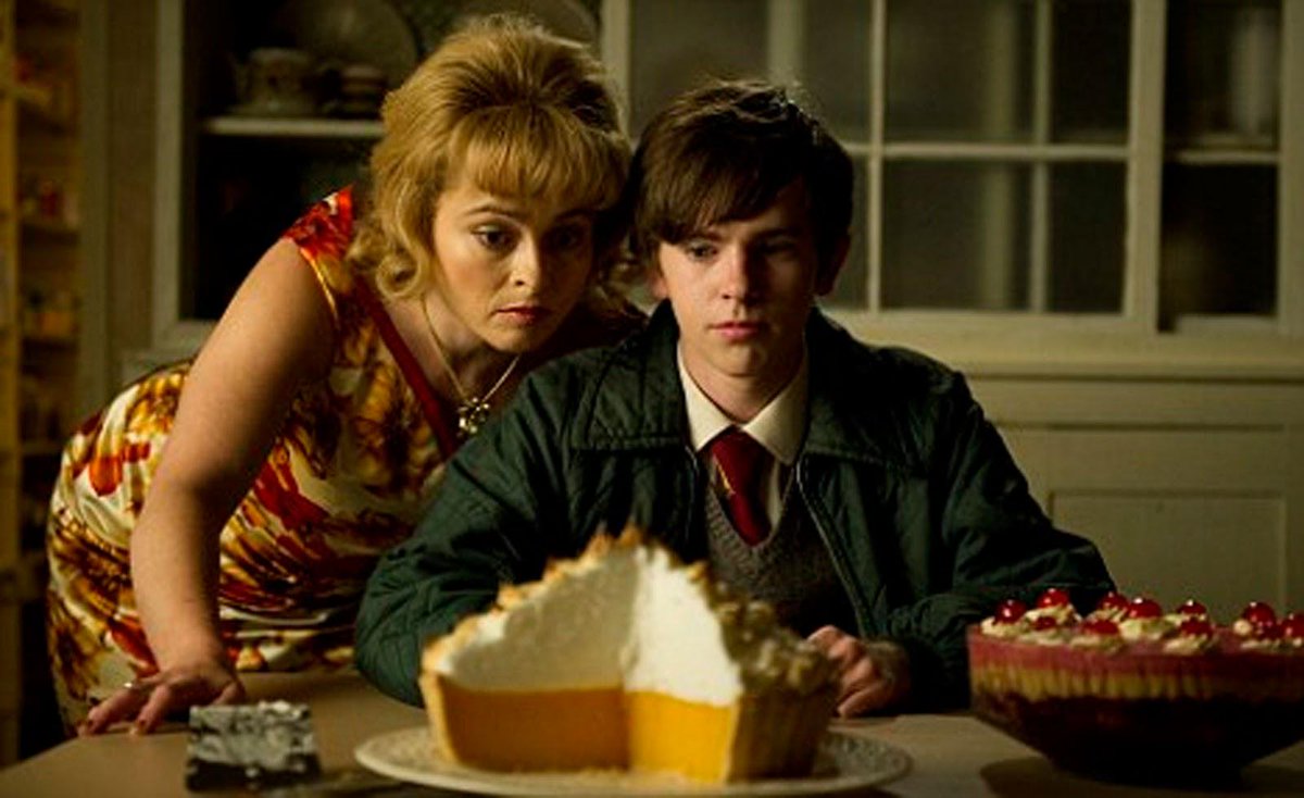 CinemaMayKill's tweet photo. #foodmaykill Aklıma gelen film limonlu pasta yapmaya teşvik edecek türden bir propoganda unsuru içermiyor. Gerçekten. http://t.co/gDGmcZAquP