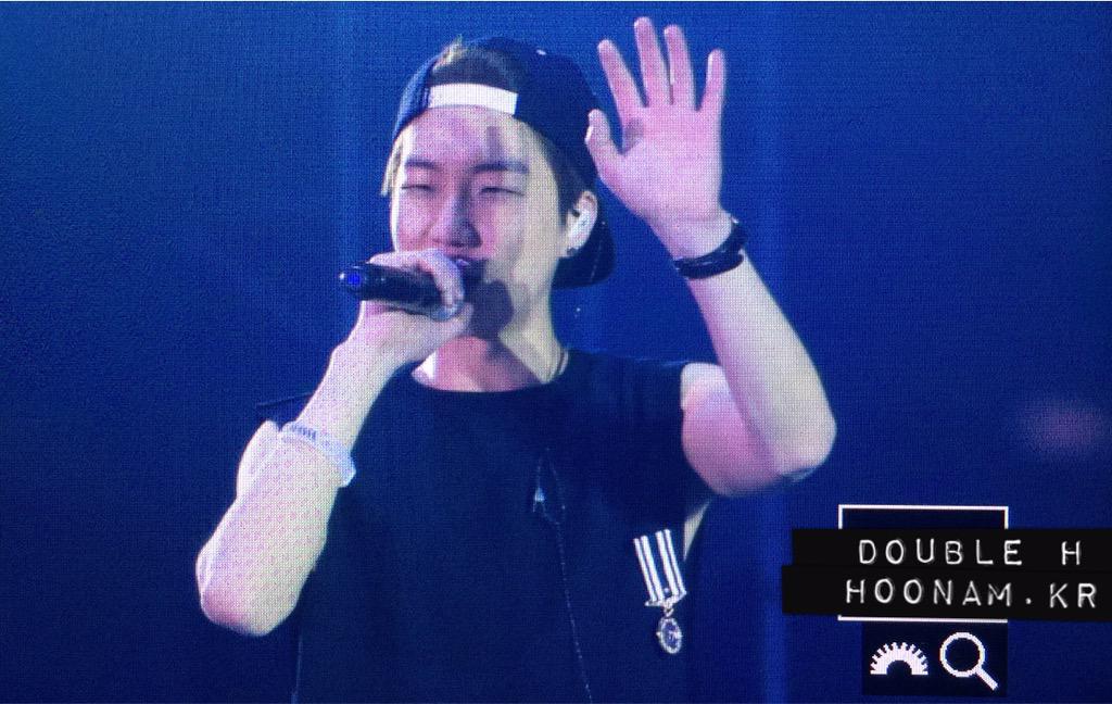 hoonam0817's tweet photo. 150131 WWIC 2015 in SEOUL #위너 #이승훈 http://t.co/rqjMVBvExi