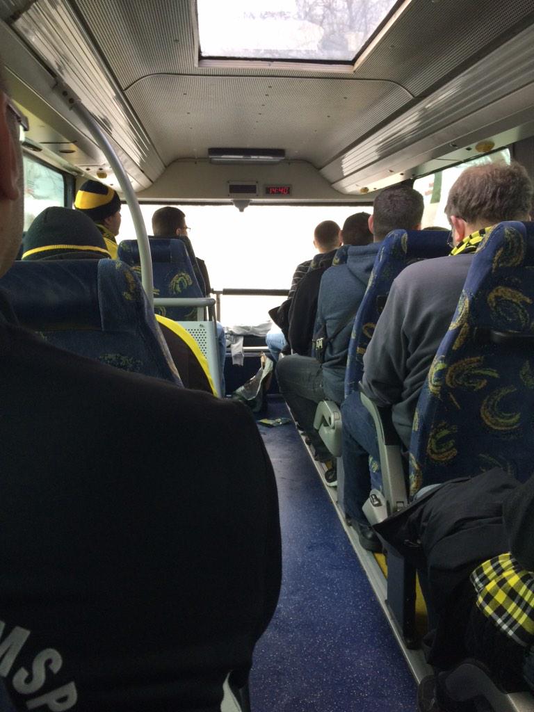 mine1909's tweet photo. AUSWÄRTSFAHRT! @Fanabteilung @BVB #NURderBVB #B05BVB 💪💛��️ http://t.co/pfWeoaY4Tr