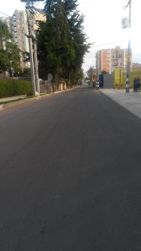 subaalcaldia's tweet photo. #VíasCabildos #SubaHumana cumple, hemos materializado obras viales en Bomberos, Prado Pinzón, Prado Central y Potosí. http://t.co/7G5iCrK6w7