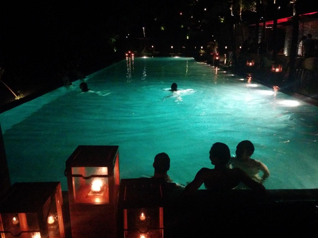 CUAsia2021's tweet photo. Party mode on! #CUAsia2015 @Chapung_SeBali http://t.co/0ycMPOedPS