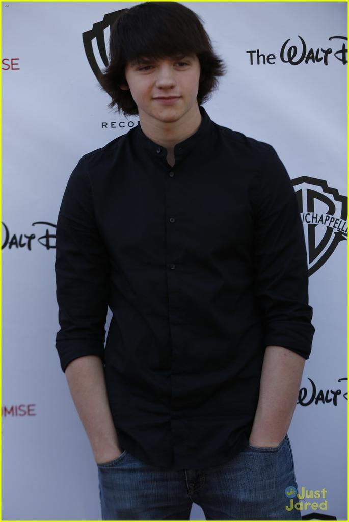 Happy 19th Birthday to ...an amazing actor and a wonderful person. 