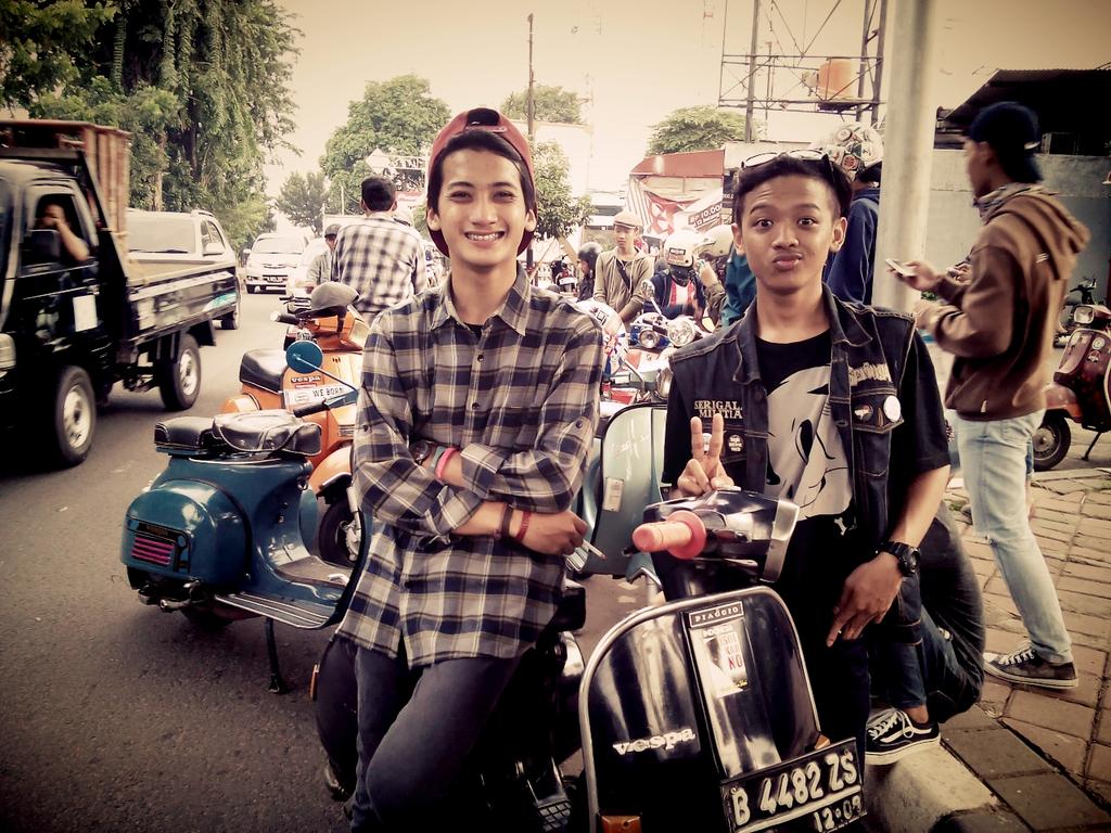 ryaannAN's tweet photo. VespaanDays http://t.co/nIzcOeL1Yq