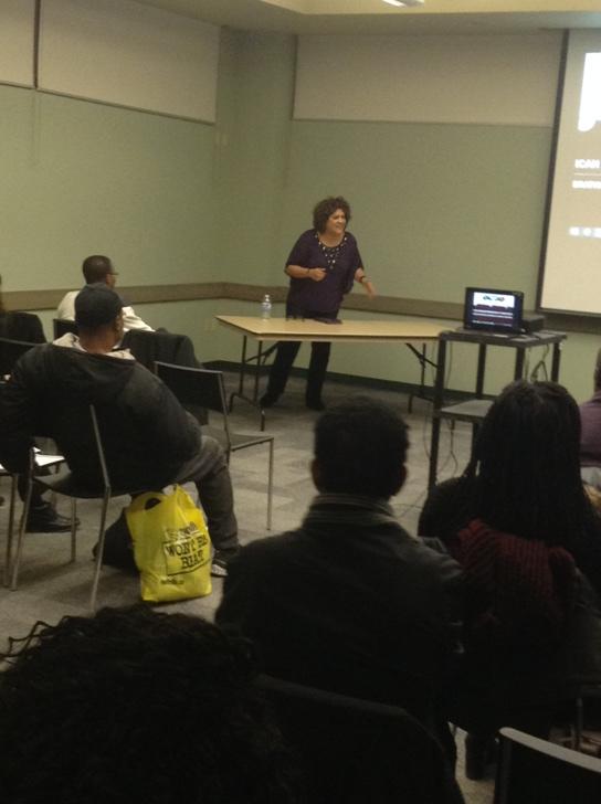 LondonYEC's tweet photo. @jennifernatural speaks about her journey from corporate world to entrepreneurship in #LdnOnt. http://t.co/AknhdyIxCN