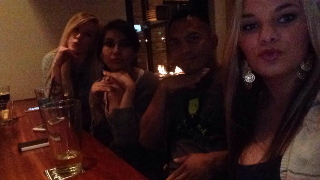 lpaigee13's tweet photo. @alexraexo @ressembaras @itskrystinn I love y'all!😘 #squad http://t.co/Mb3xlKfbO6