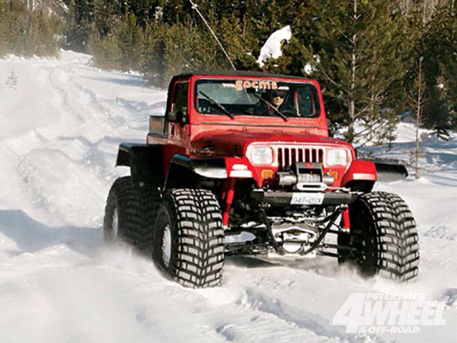 I hope getting through the snow isn't a problem ... #JeepMafia