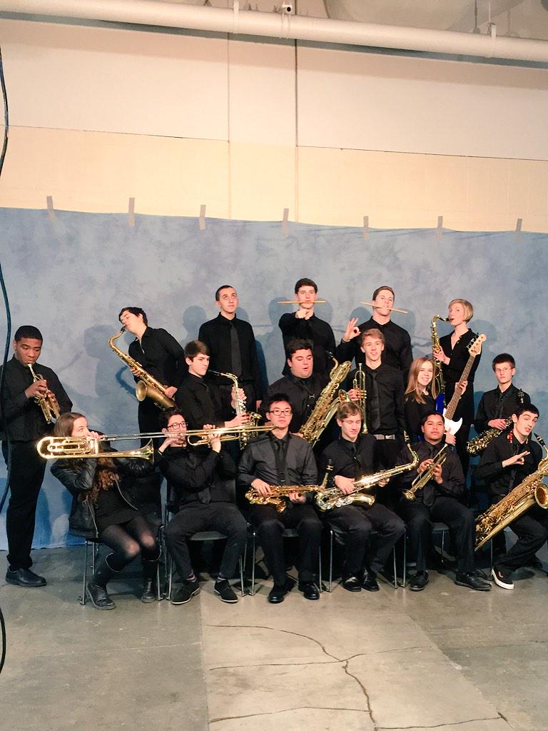 EAInstrMusic's tweet photo. Goons....#EAJazzBand #BerkleeJazzFestival http://t.co/6sFZAXBSDY