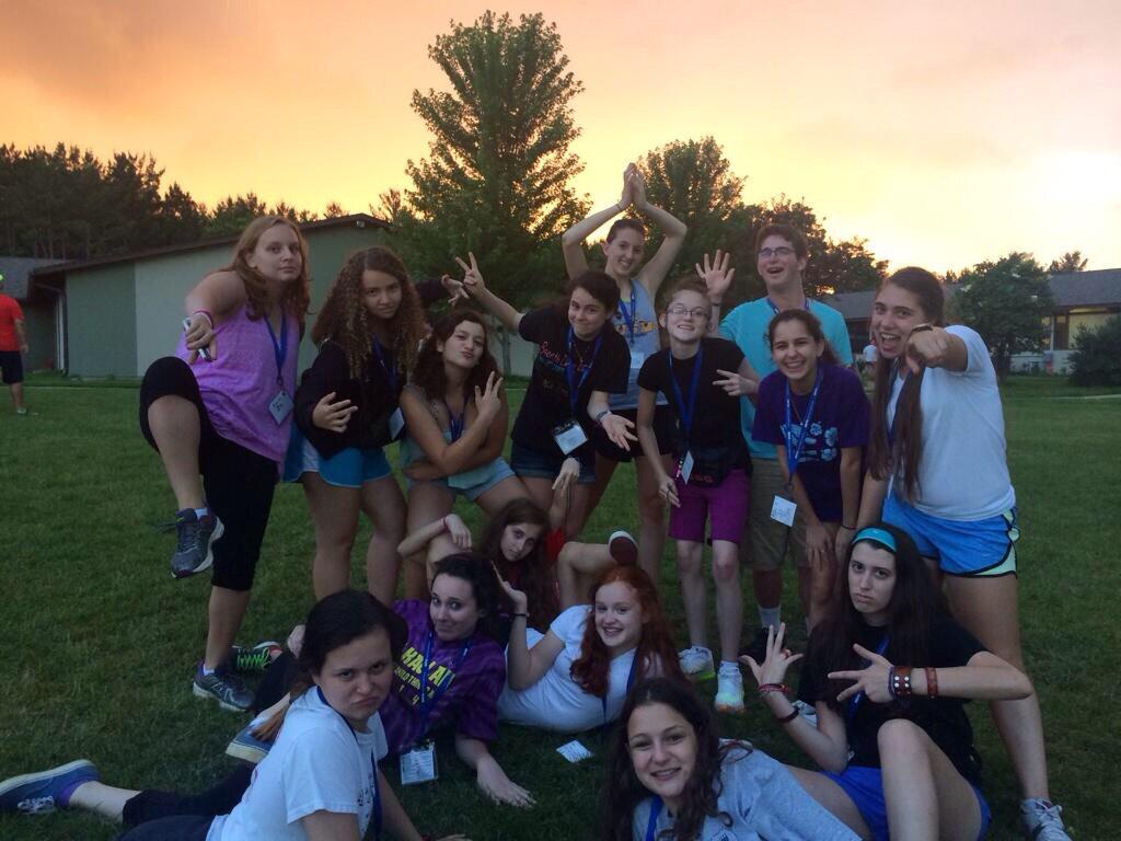 siegmaddiel's tweet photo. #CLTCPushWeek2015 forgot to post this yesterday but heres my #familyfriday(saturday)!!!! #napkins #water #3hunna http://t.co/nNVAvrY7yg